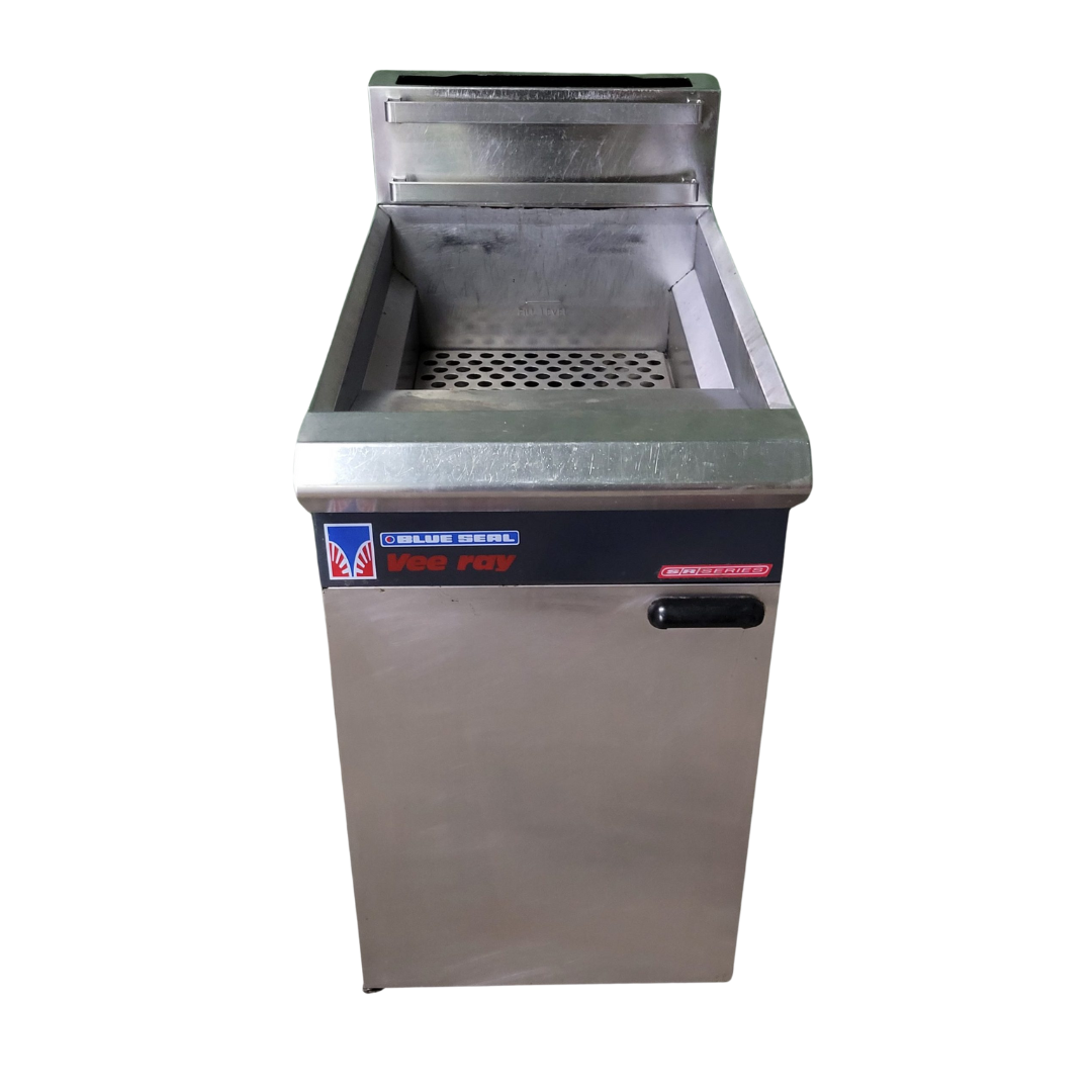 USED: Blue Seal Evolution Series 450mm Gas Fryer - GT45